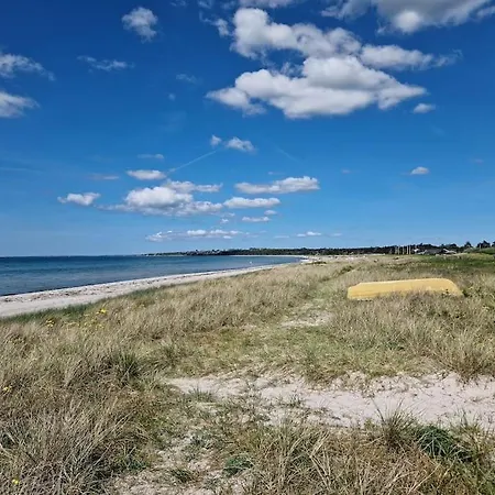 House By A Fantastic And Free Wifi Hébergement de vacances