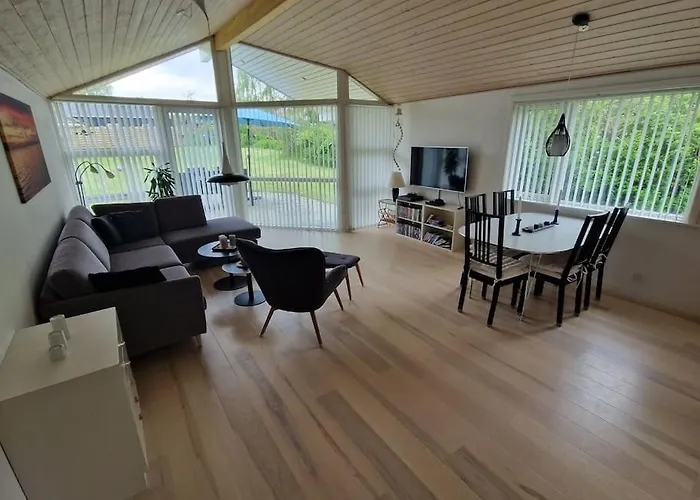 House By A Fantastic And Free Wifi Ferienhaus *